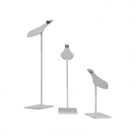 trois portes chaussures de différentes tailles en inox brossé trois portes chaussures de différentes tailles en inox brossé