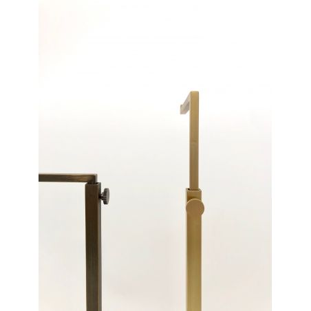 détail du crochet réglable du porte sac détail du crochet réglable du porte sac