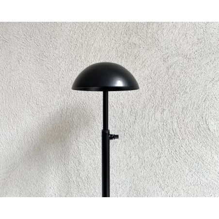 détail portant chapeau détail portant chapeau